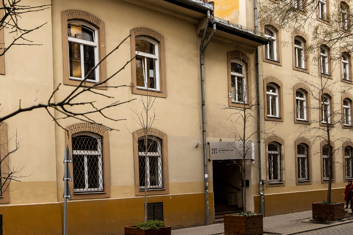 Rózsa Street Campus